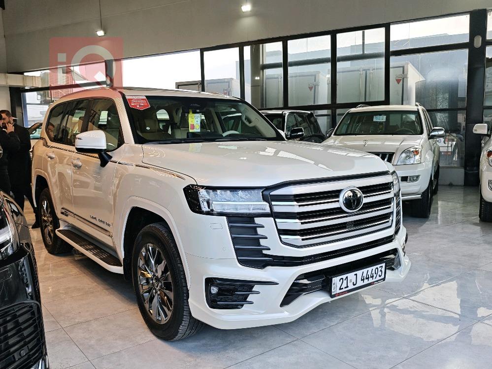 تويوتا لاندكروزر